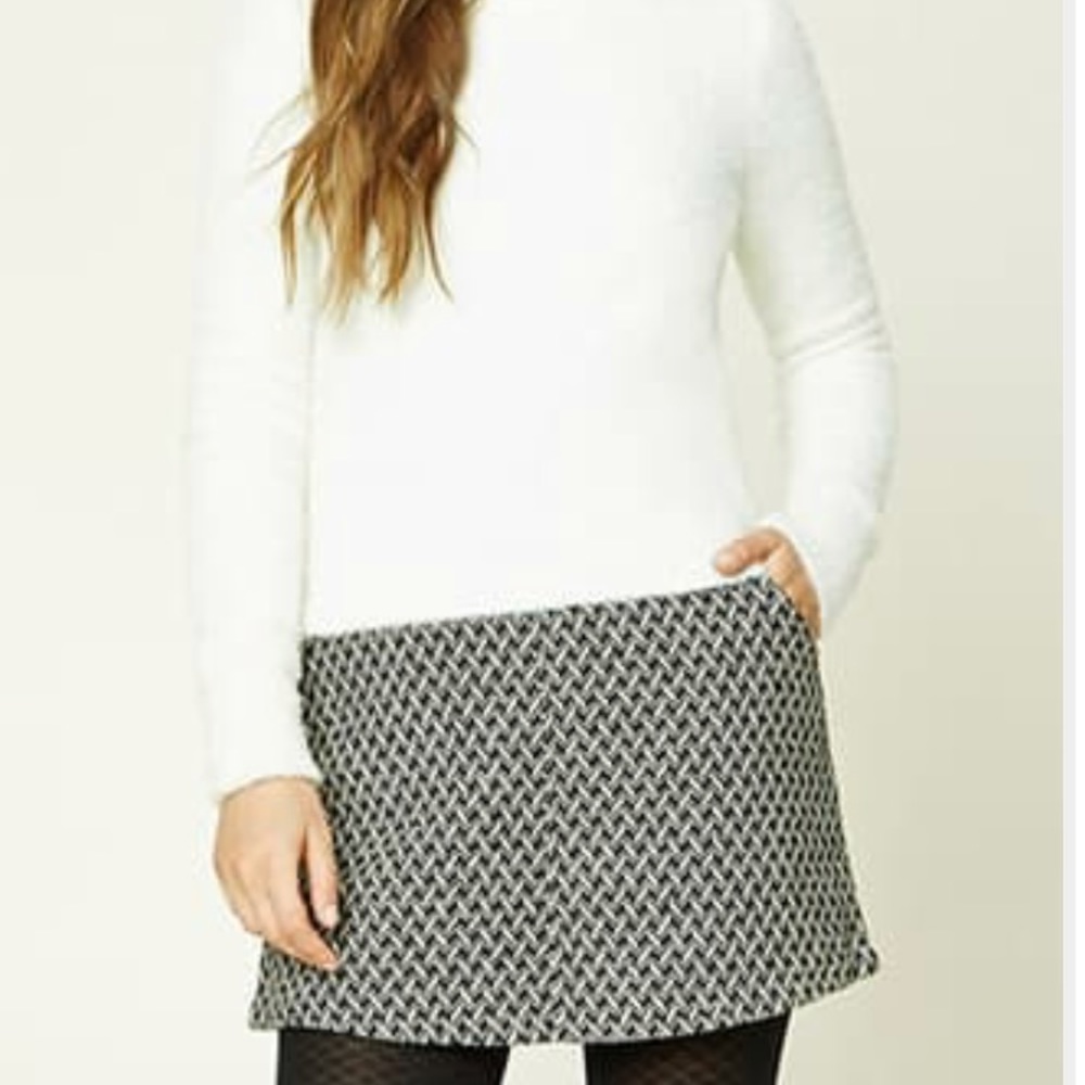 💕Forever 21 | Black Chevron Wool-Blend Skirt
